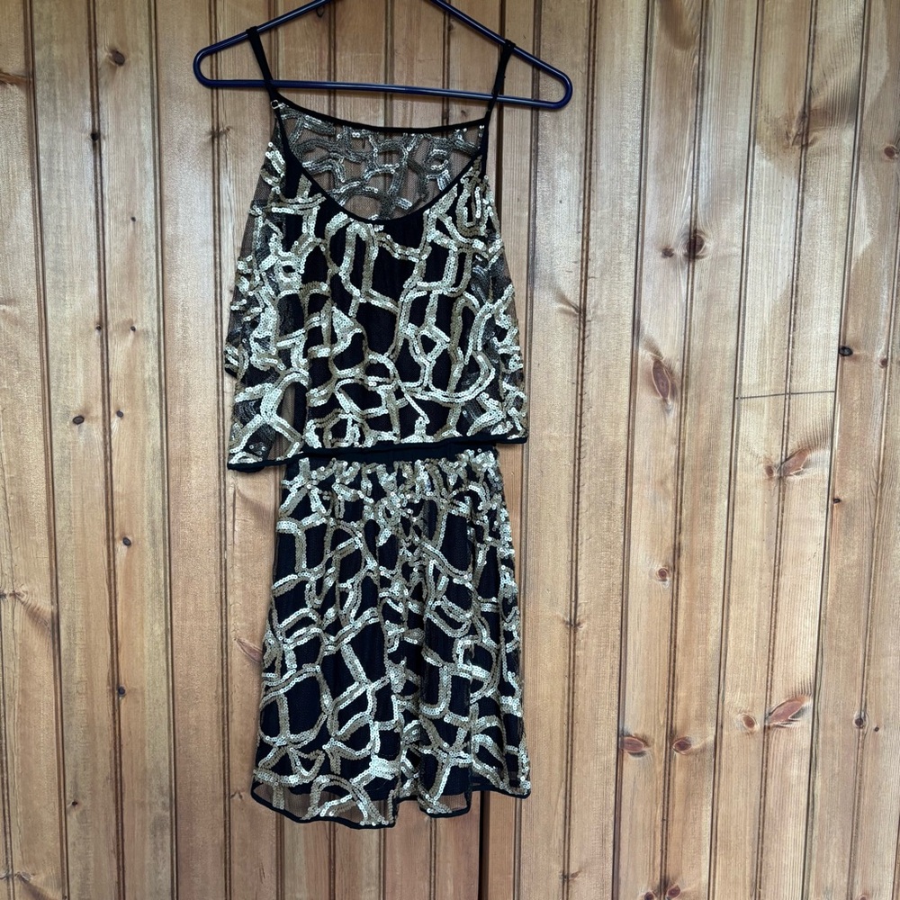 Tbags Los Angeles Black Gold Sequin Open Back Cocktail‎ Dress Art Deco Glam